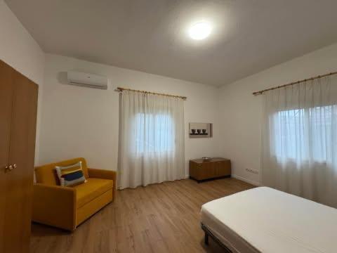 Edlira Apartments Дуррес Экстерьер фото